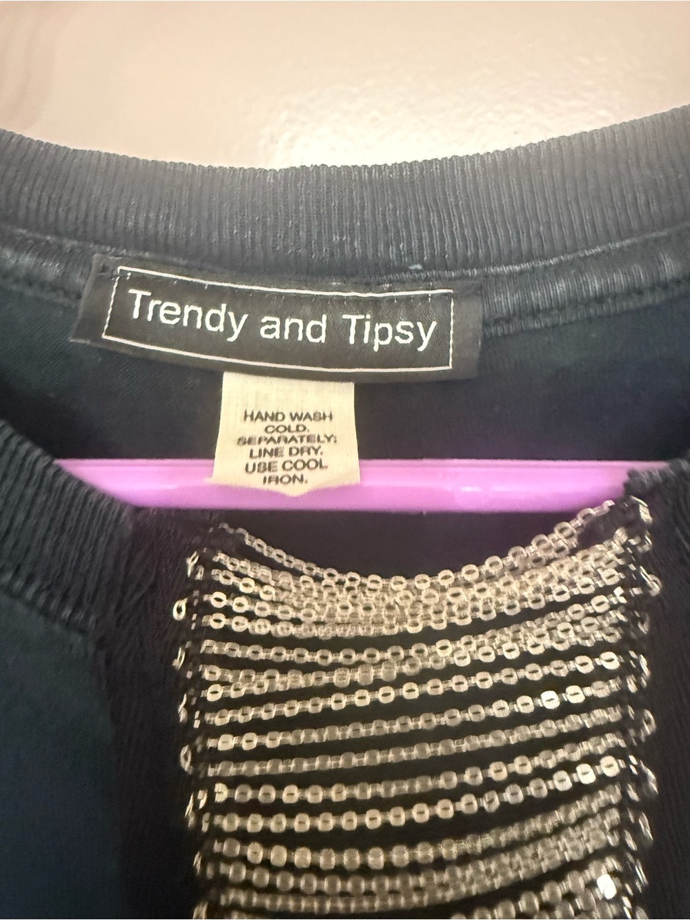 Trendy & Tipsy Vintage Budweiser Reworked Chain Fringe Crop — image 5 of 5